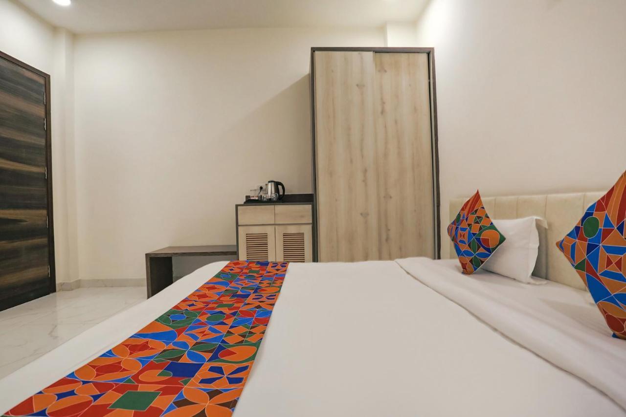 Fabhotel Ab Inn Huda City Center Gurgaon Dış mekan fotoğraf