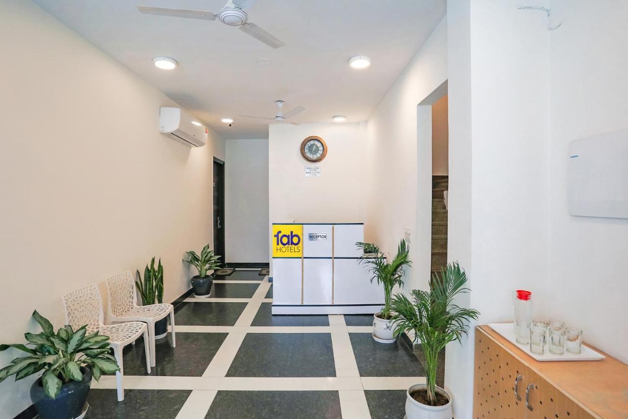 Fabhotel Ab Inn Huda City Center Gurgaon Dış mekan fotoğraf